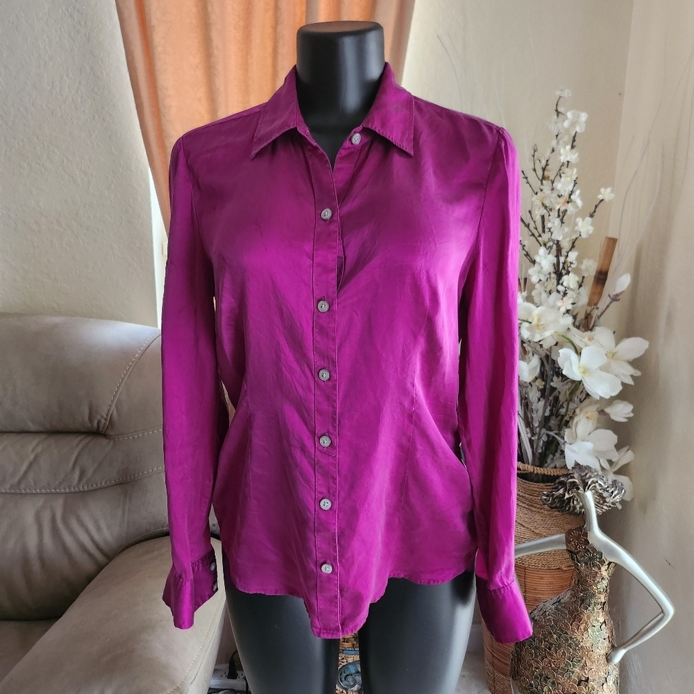 Banana Republic Fuchsia Button-Front Silk Blouse